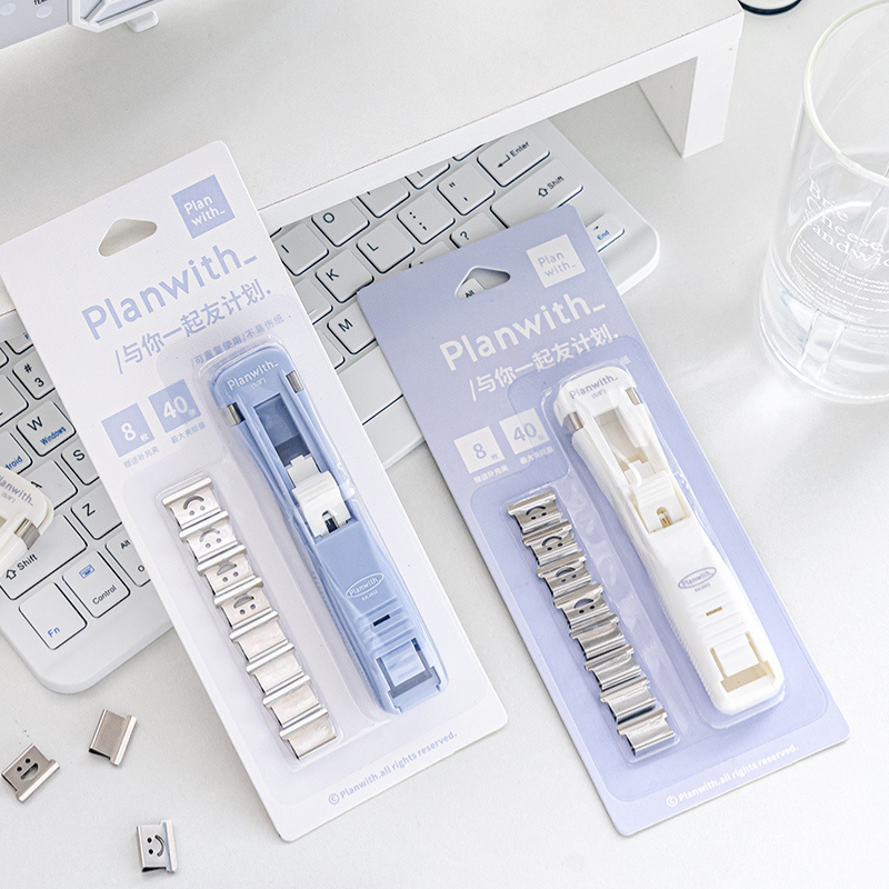 【新発売】Planwith 針なしホッチキス クリッププッシャー Pushシリーズ くすみカラー おしゃれ 文房具 シンプル かわいい ホワイト ブルー 40枚まで対応 紙を傷めない 繰り返し使える 省力タイプ