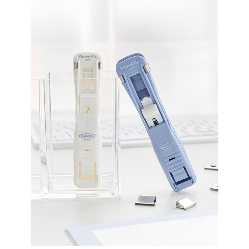 【新発売】Planwith 針なしホッチキス クリッププッシャー Pushシリーズ くすみカラー おしゃれ 文房具 シンプル かわいい ホワイト ブルー 40枚まで対応 紙を傷めない 繰り返し使える 省力タイプ