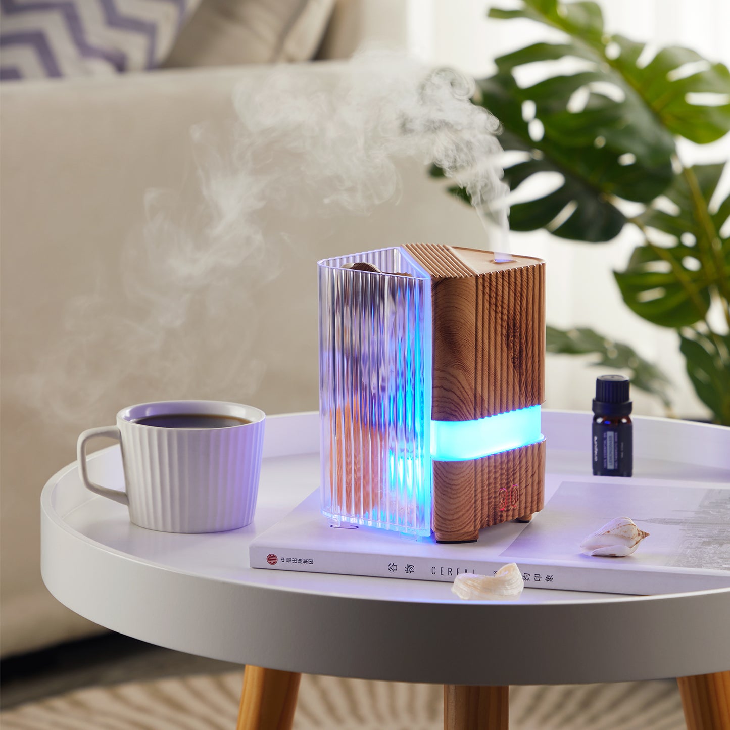 多機能アロマセラピーディフューザー：カスタマイズ可能なLED7色変換ライト搭載